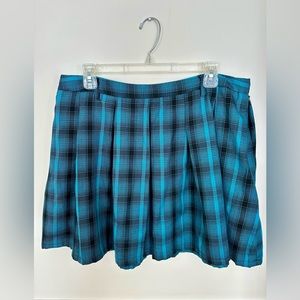 Hot Topic Blue/Green Plaid Skirt Size XL